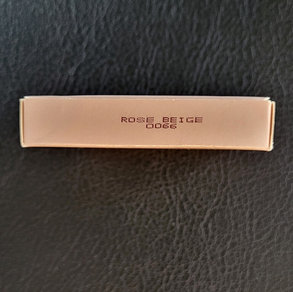 NIB Vintage Mary Kay Day Radiance Cream Foundation ROSE BEIGE 0066 .50 oz - Picture 2 of 4